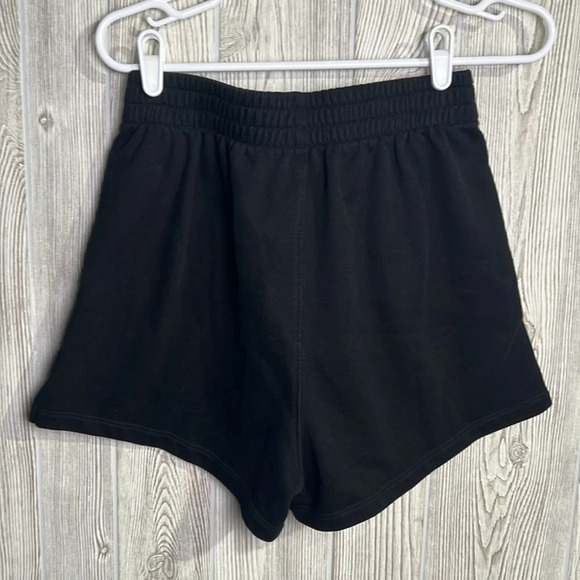 Women’s Klassy Network Cotton Shorts Size Medium - Picture 4 of 6